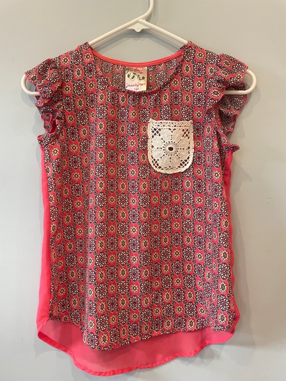 Girls Coral Printed Flutter Sleeve Top with Crochet Pocket